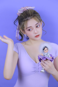 新金艳花瓶
